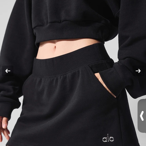 Alo Yoga Accolade Black Mini Skirt - Picture 4 of 4